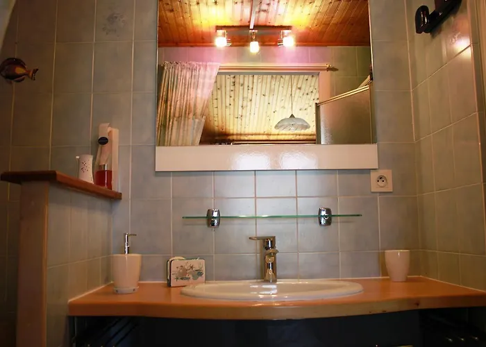 Vakantiehuis Belle Maison A 600 Metres De La Grande De *