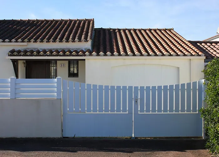 Vakantiehuis Belle Maison A 600 Metres De La Grande De Saint Gilles Croix de vie