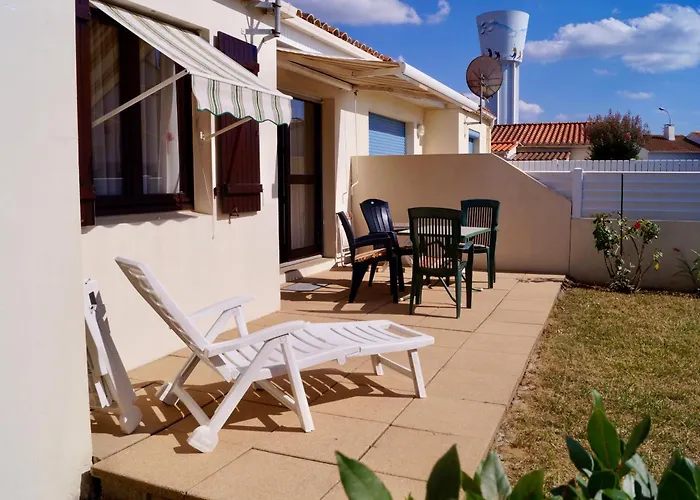 Vakantiehuis Belle Maison A 600 Metres De La Grande De *